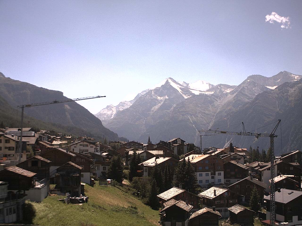 Archiv Foto Webcam Grächen: Ferienwohnungen Soldanella