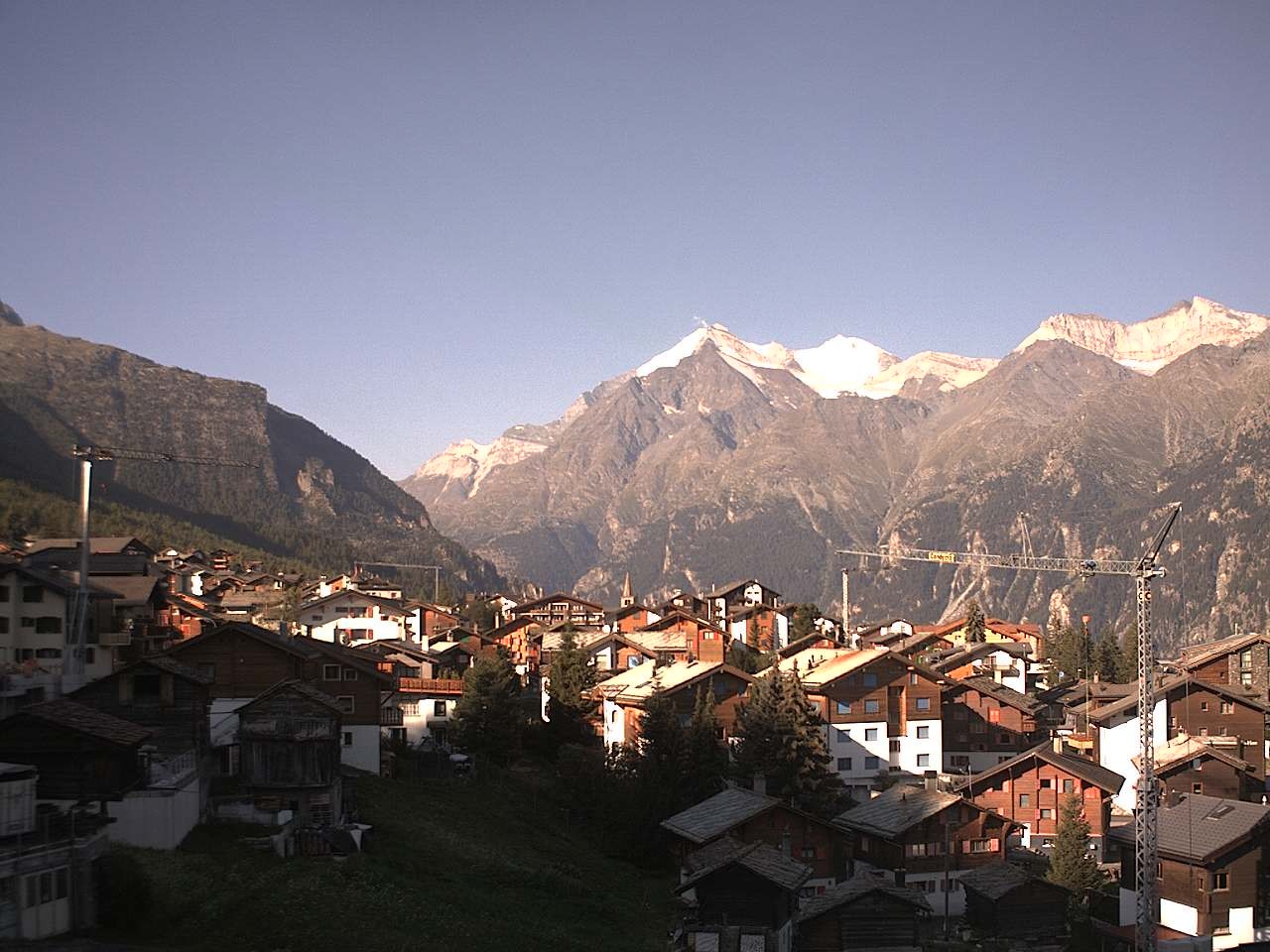 Archiv Foto Webcam Grächen: Ferienwohnungen Soldanella