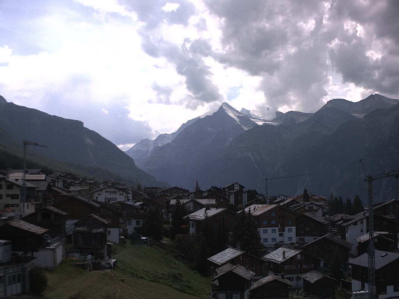 Archiv Foto Webcam Grächen: Ferienwohnungen Soldanella
