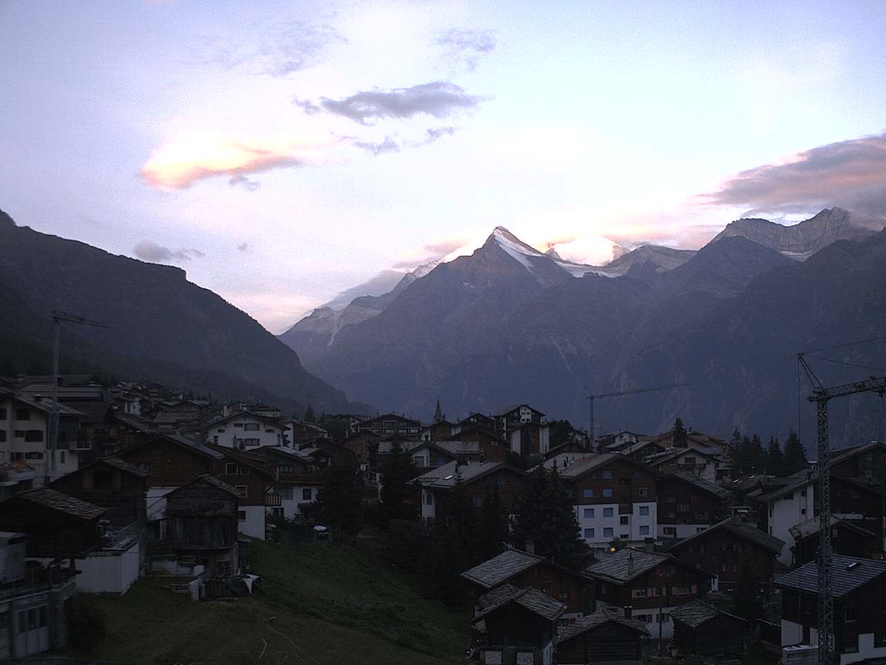 Archiv Foto Webcam Grächen: Ferienwohnungen Soldanella