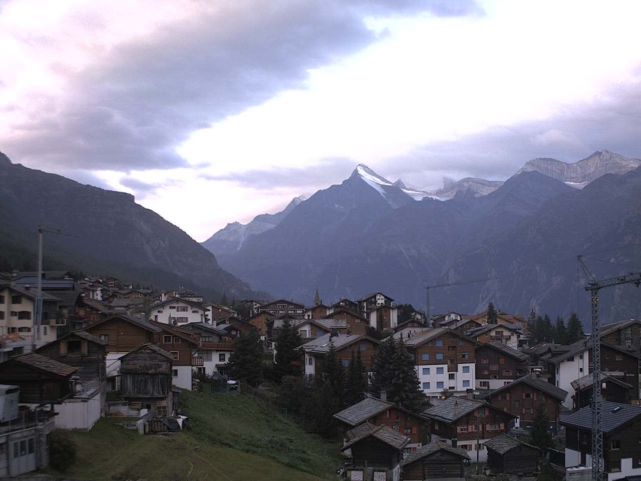 Archiv Foto Webcam Grächen: Ferienwohnungen Soldanella
