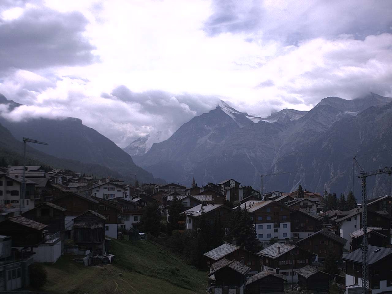Archiv Foto Webcam Grächen: Ferienwohnungen Soldanella