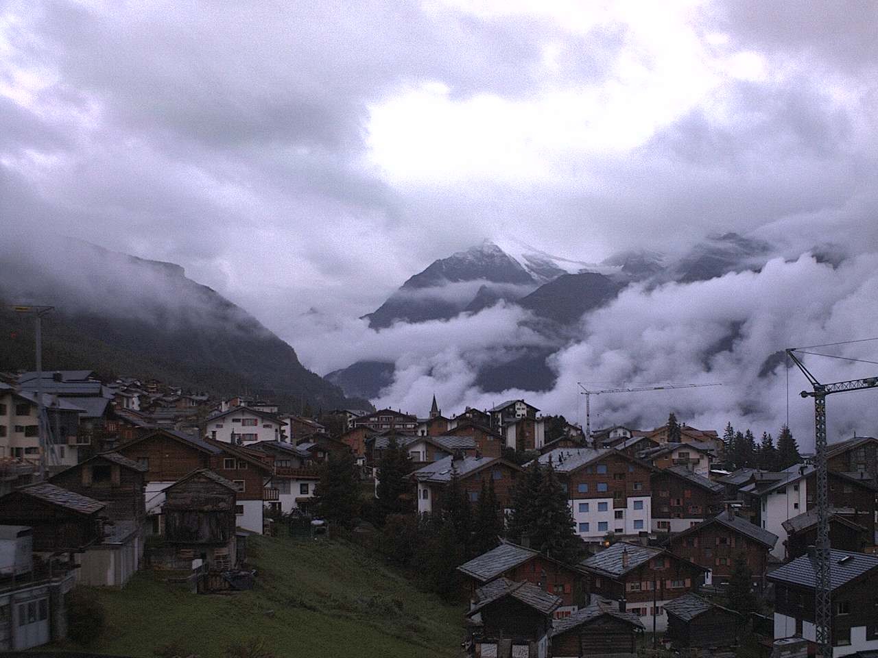 Archived image Webcam Grächen - Chalet Soldanella