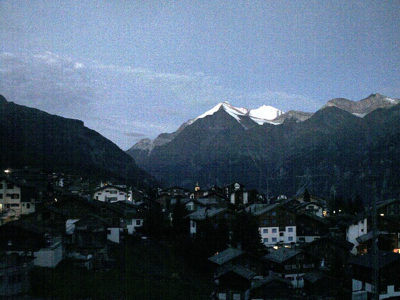 Archiv Foto Webcam Grächen: Ferienwohnungen Soldanella