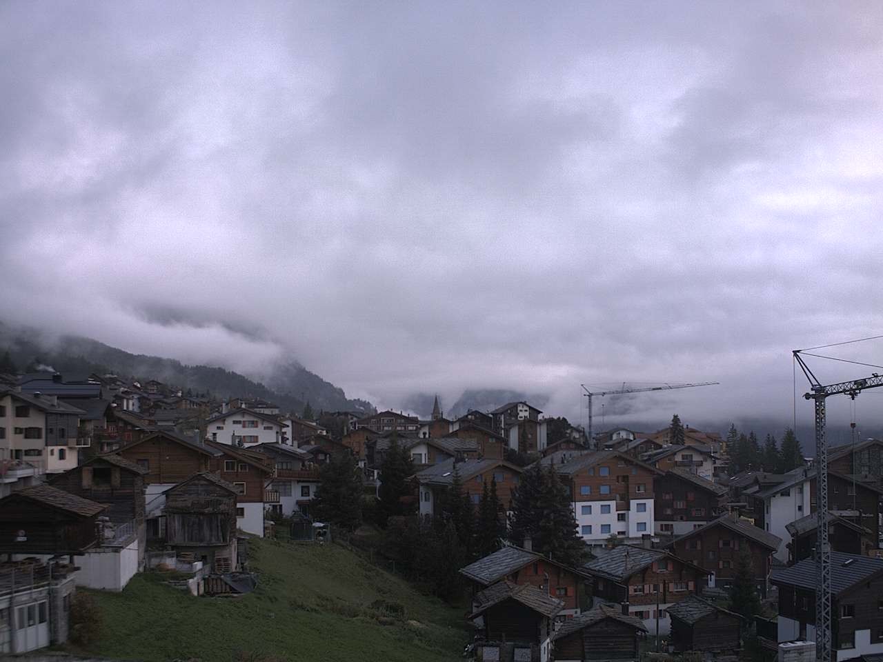 Archived image Webcam Grächen - Chalet Soldanella