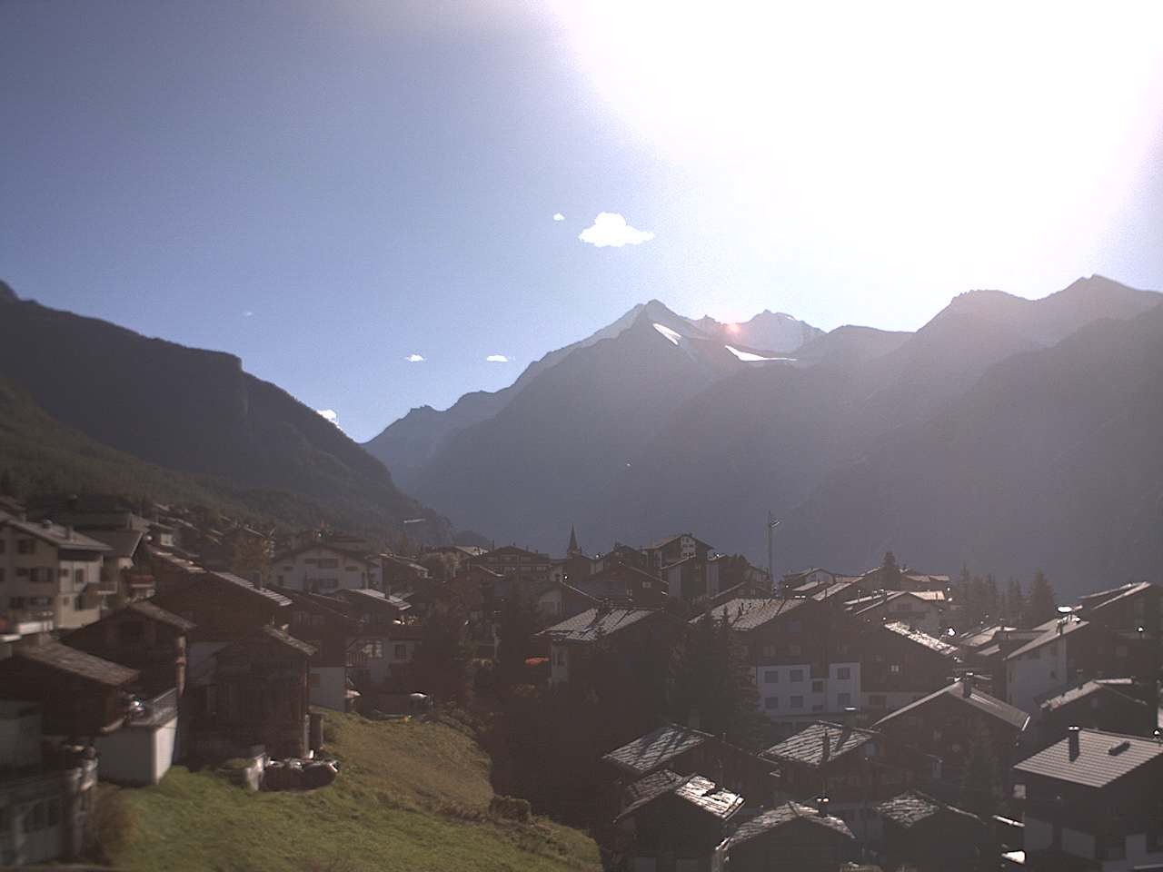 Archiv Foto Webcam Grächen: Ferienwohnungen Soldanella