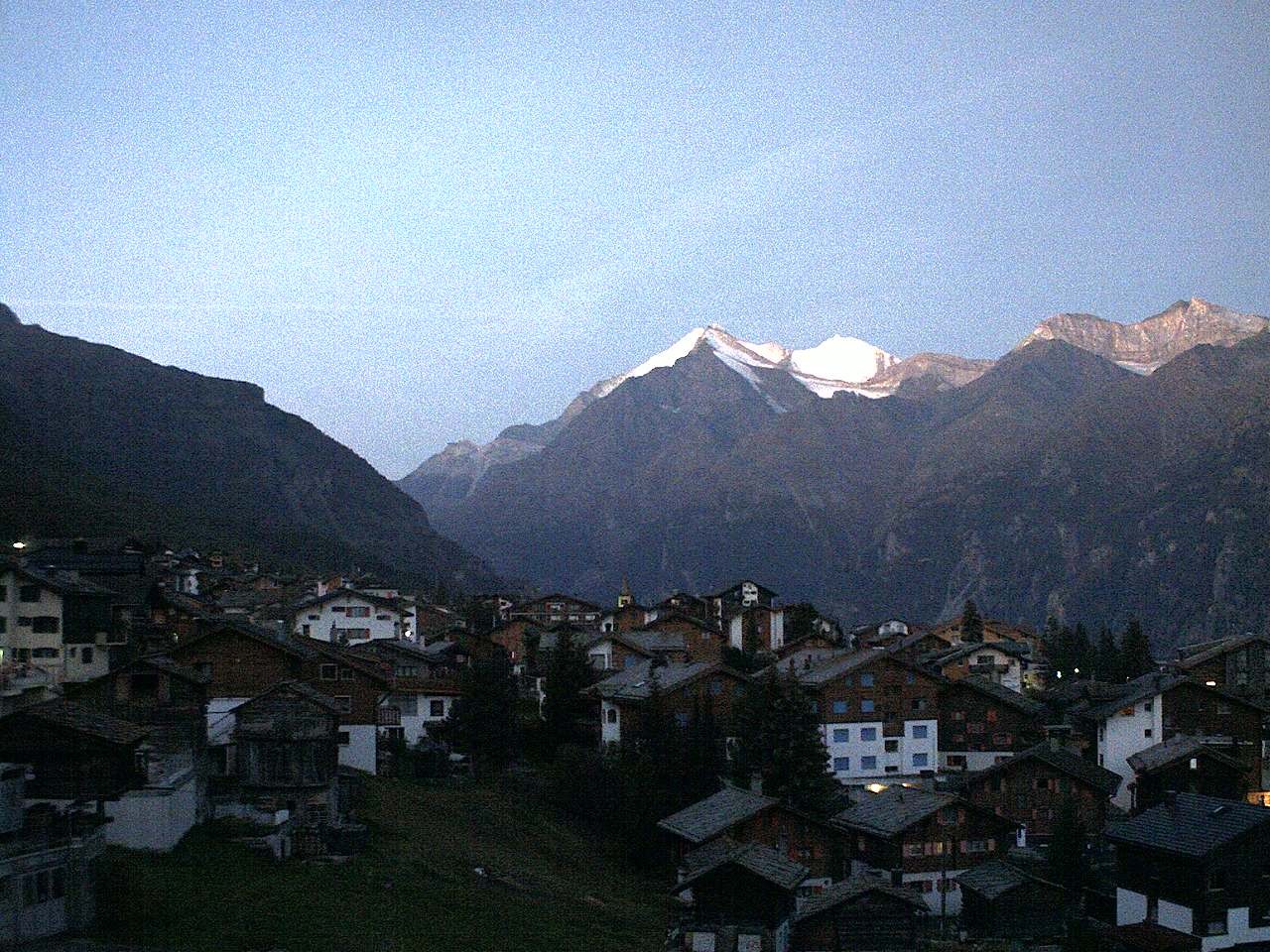 Archived image Webcam Grächen - Chalet Soldanella