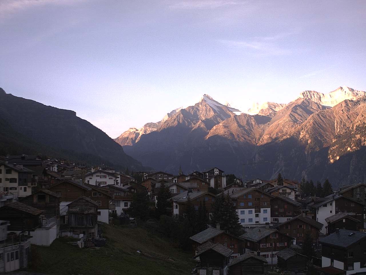 Archived image Webcam Grächen - Chalet Soldanella