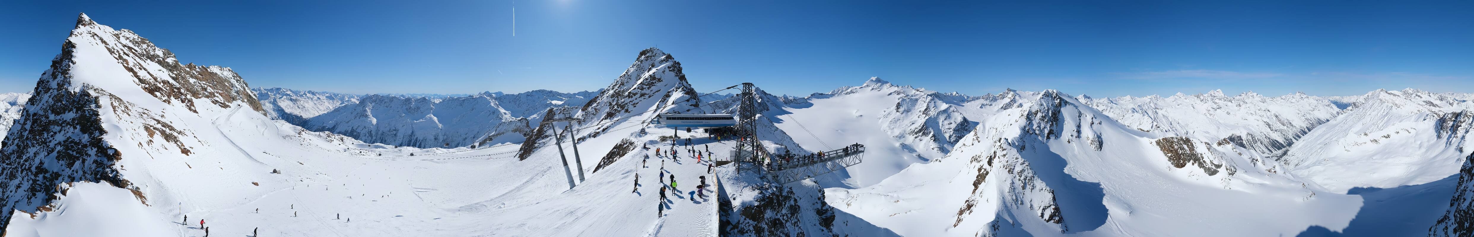 Archived image Webcam Sölden - Tiefenbach Glacier View Top Station
