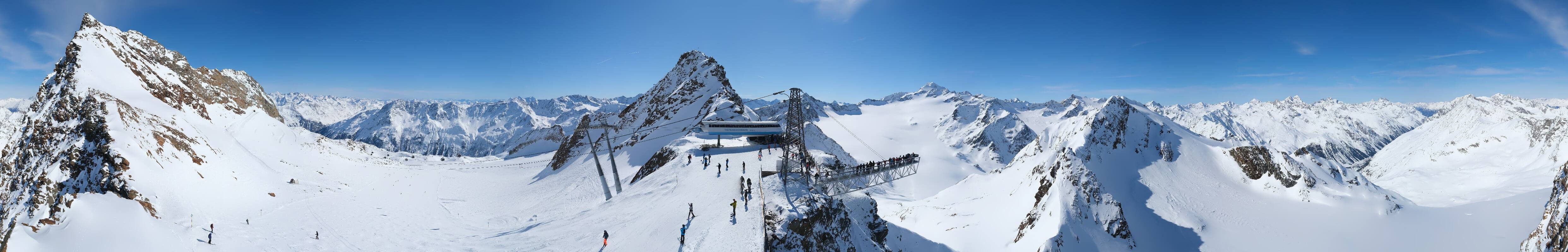 Archived image Webcam Sölden - Tiefenbach Glacier View Top Station