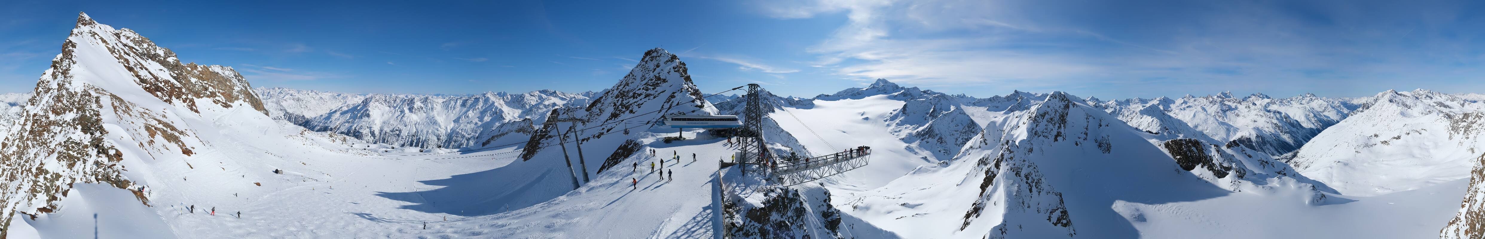 Archived image Webcam Sölden - Tiefenbach Glacier View Top Station