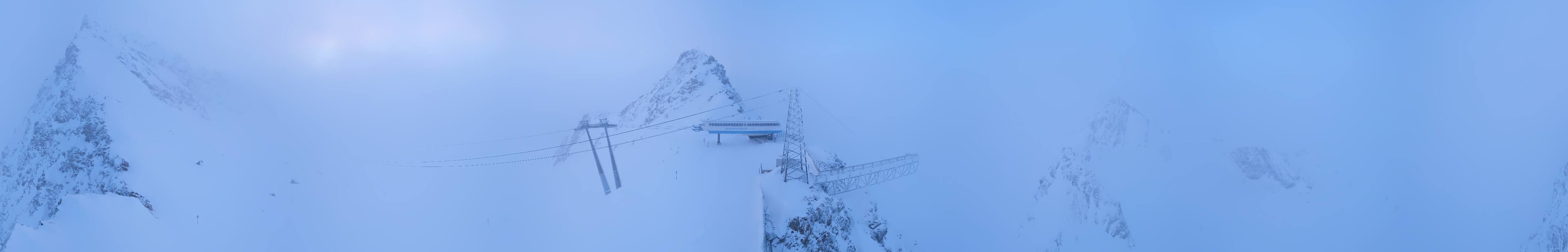 Archived image Webcam Sölden - Tiefenbach Glacier View Top Station