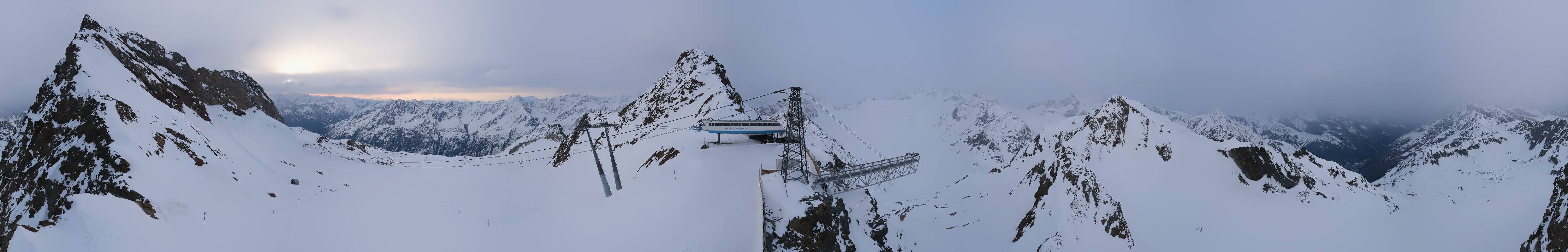 Archiv Foto Webcam Sölden - Tiefenbachgletscher Berg