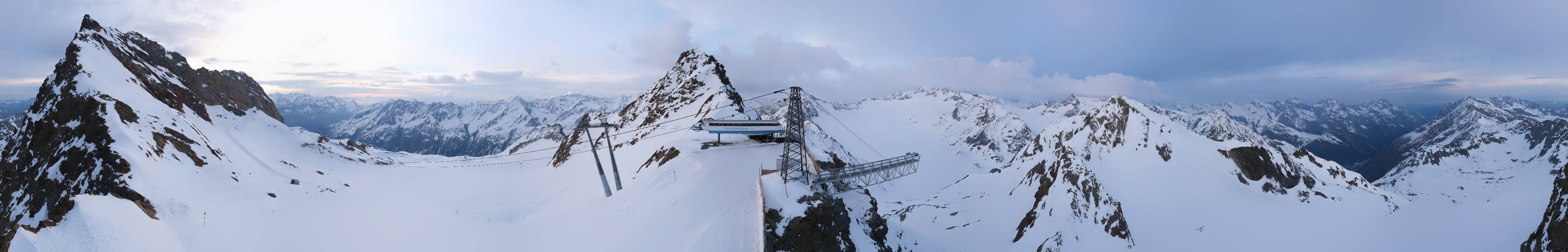 Archived image Webcam Sölden - Tiefenbach Glacier View Top Station