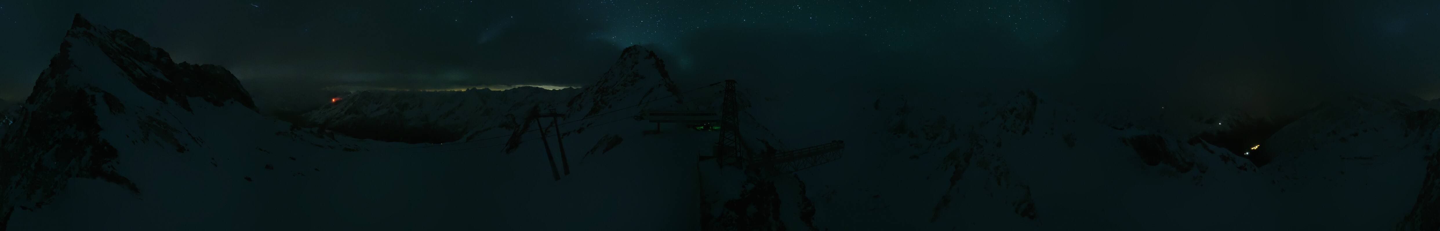 Archived image Webcam Sölden - Tiefenbach Glacier View Top Station