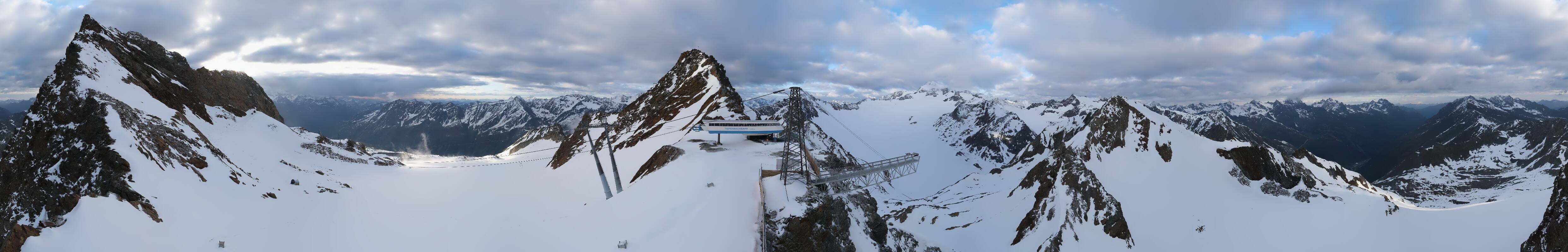 Archiv Foto Webcam Sölden - Tiefenbachgletscher Berg