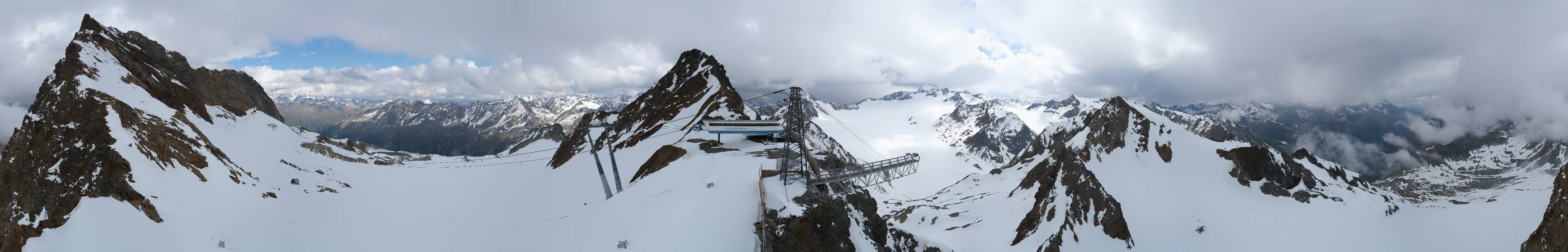 Archiv Foto Webcam Sölden - Tiefenbachgletscher Berg