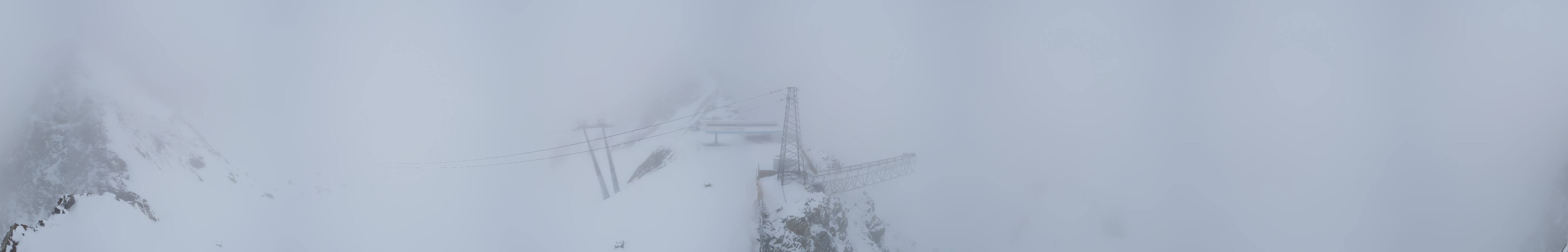 Archived image Webcam Sölden - Tiefenbach Glacier View Top Station