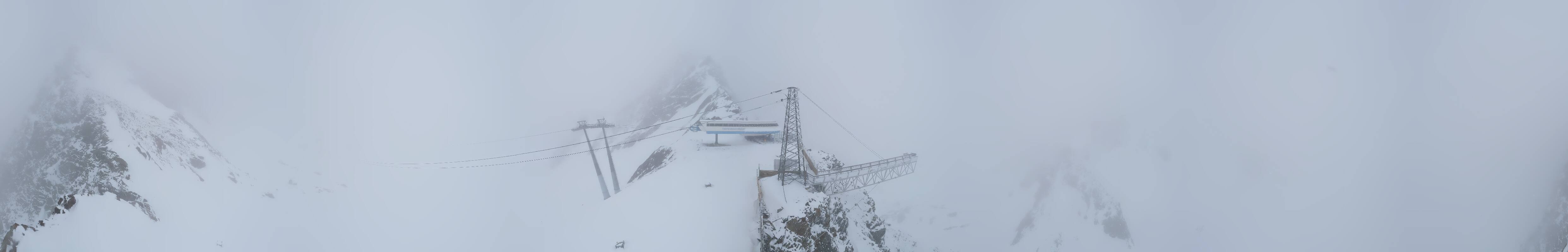 Archived image Webcam Sölden - Tiefenbach Glacier View Top Station