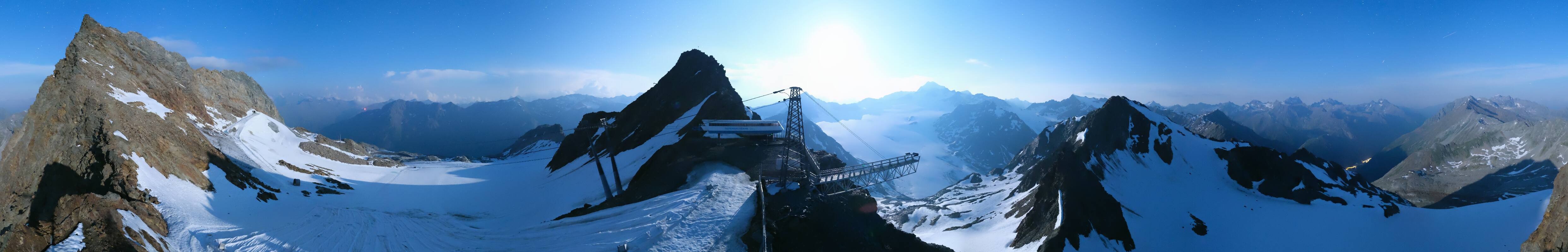 Archived image Webcam Sölden - Tiefenbach Glacier View Top Station