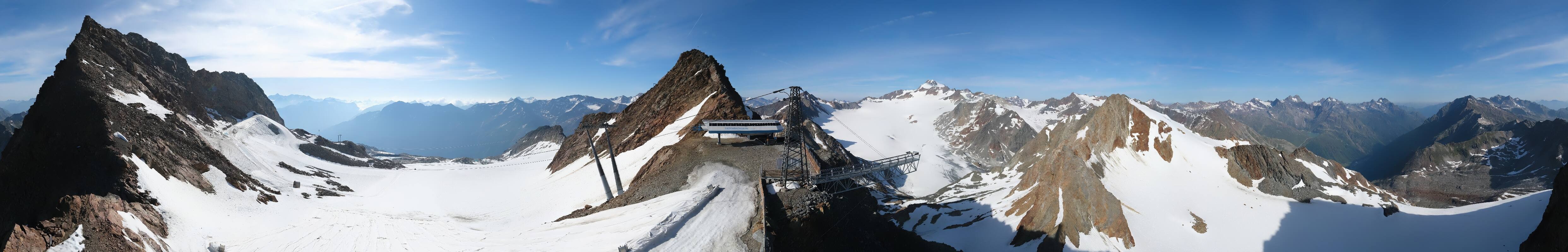 Archived image Webcam Sölden - Tiefenbach Glacier View Top Station