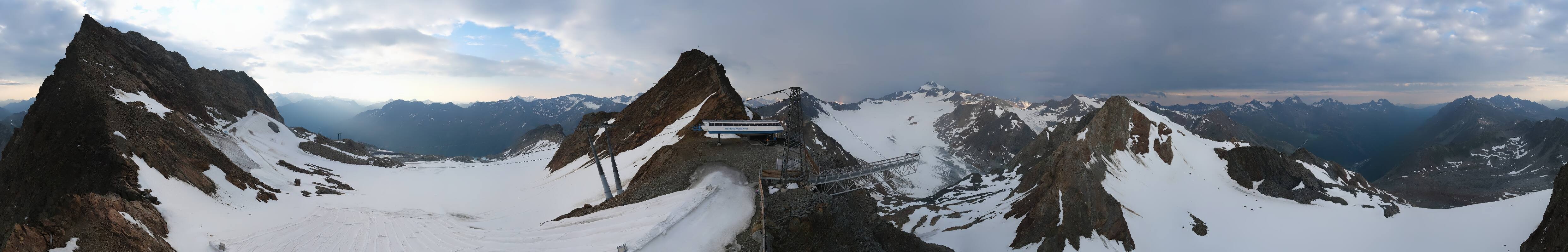 Archiv Foto Webcam Sölden - Tiefenbachgletscher Berg