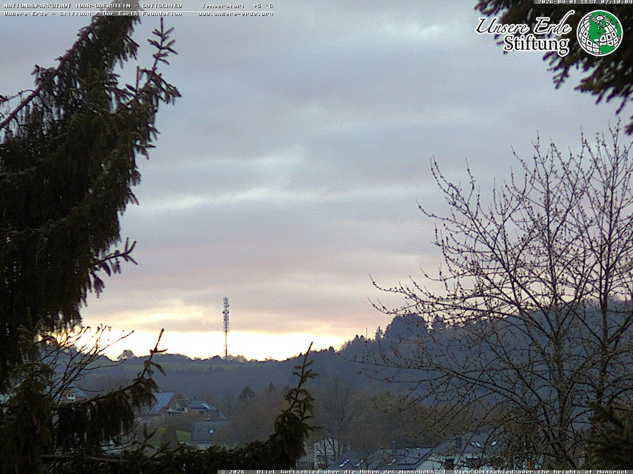 Archiv Foto Webcam Idar-Oberstein: Blick von Göttschied über die Höhen des Hunsrücks