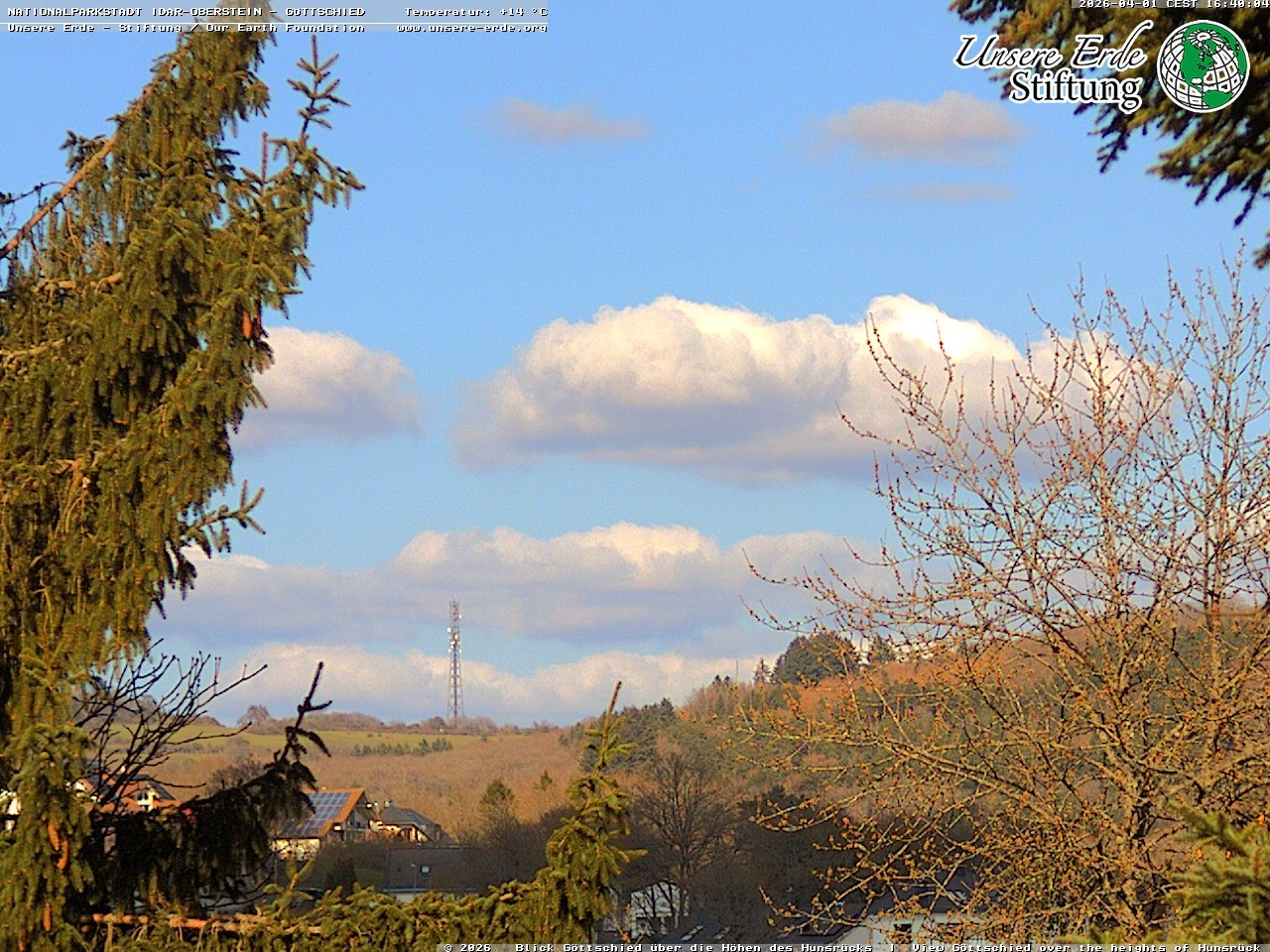 Archiv Foto Webcam Idar-Oberstein: Blick von Göttschied über die Höhen des Hunsrücks