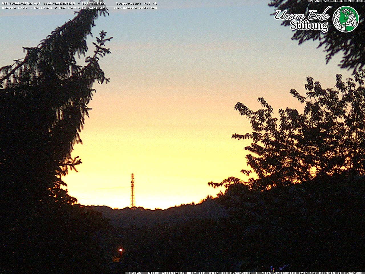 Archiv Foto Webcam Idar-Oberstein: Blick von Göttschied über die Höhen des Hunsrücks