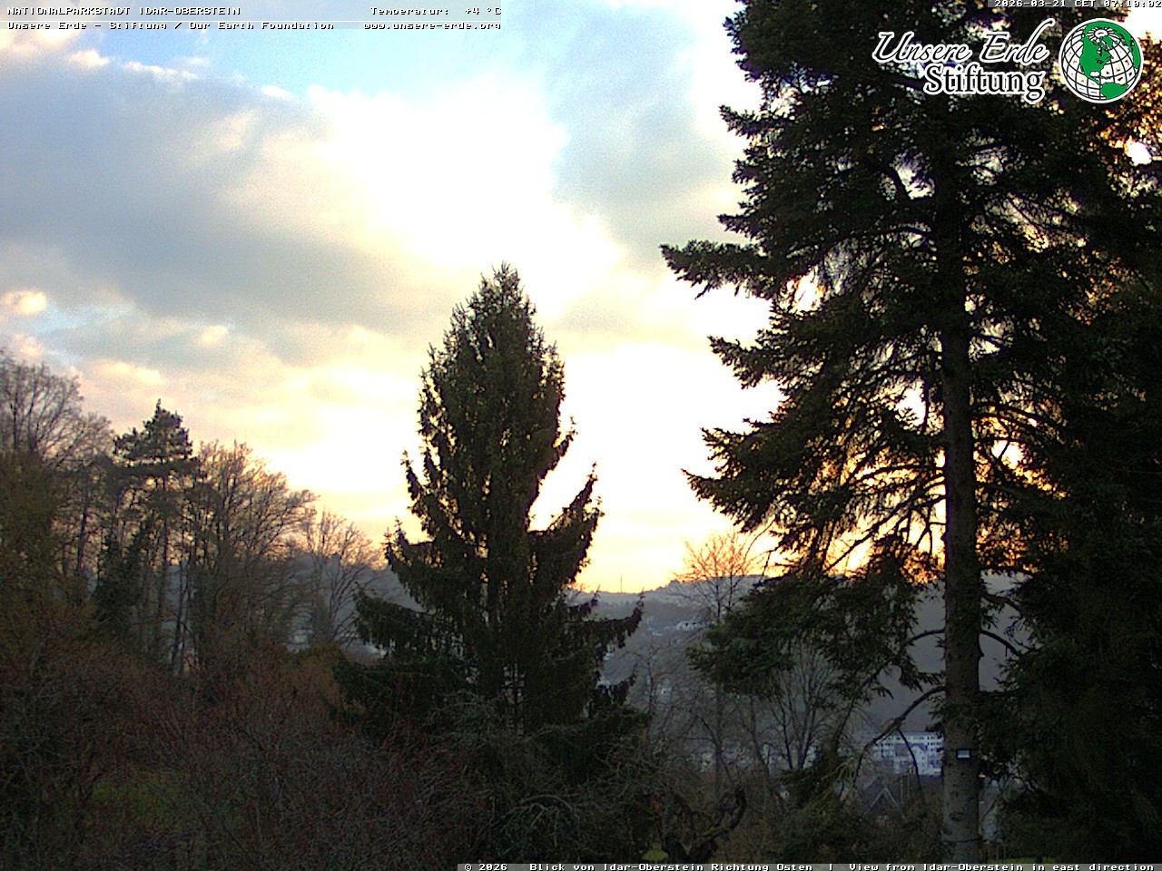 Archiv Foto Webcam Idar-Oberstein: Blick Richtung Osten