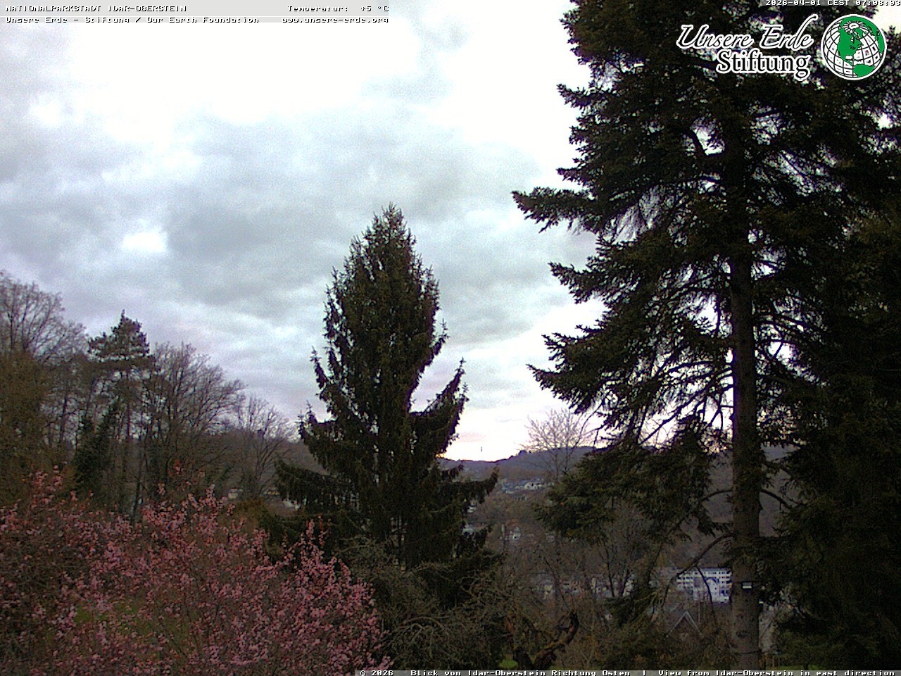 Archiv Foto Webcam Idar-Oberstein: Blick Richtung Osten