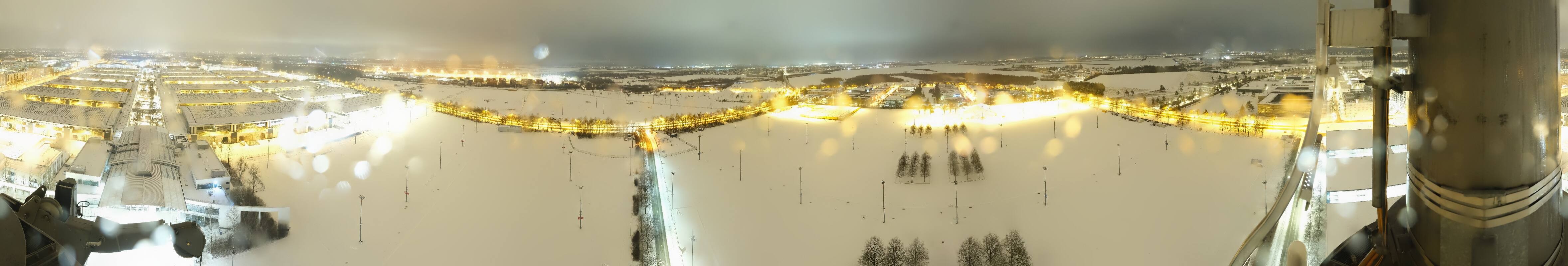 Archiv Foto Webcam München: Messeturm Riem (Messestadt Ost)