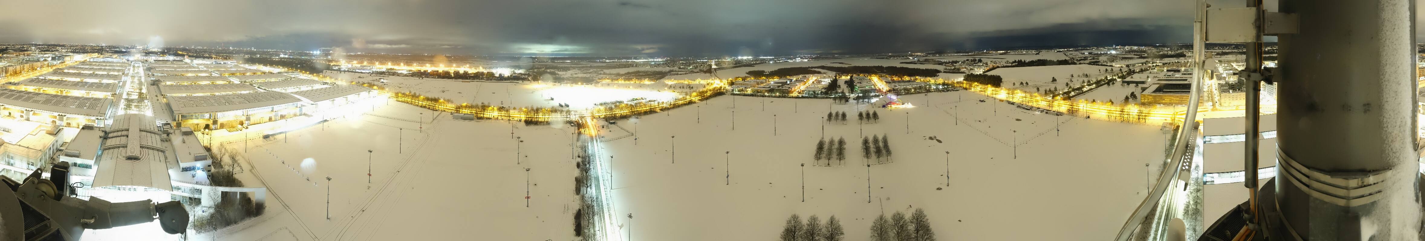 Archiv Foto Webcam München: Messeturm Riem (Messestadt Ost)