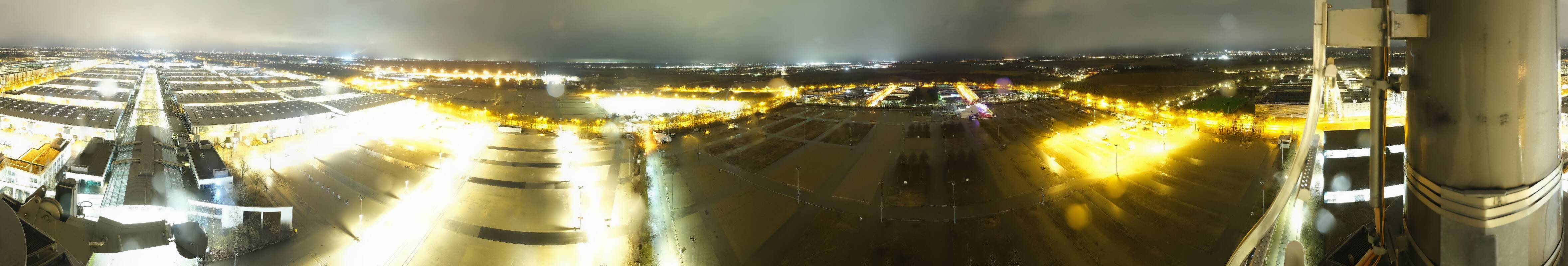 Archiv Foto Webcam München: Messeturm Riem (Messestadt Ost)