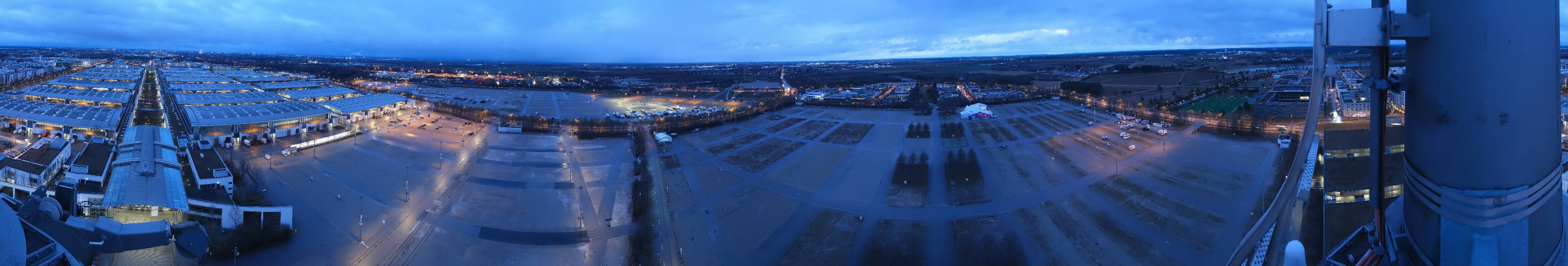 Archiv Foto Webcam München: Messeturm Riem (Messestadt Ost)