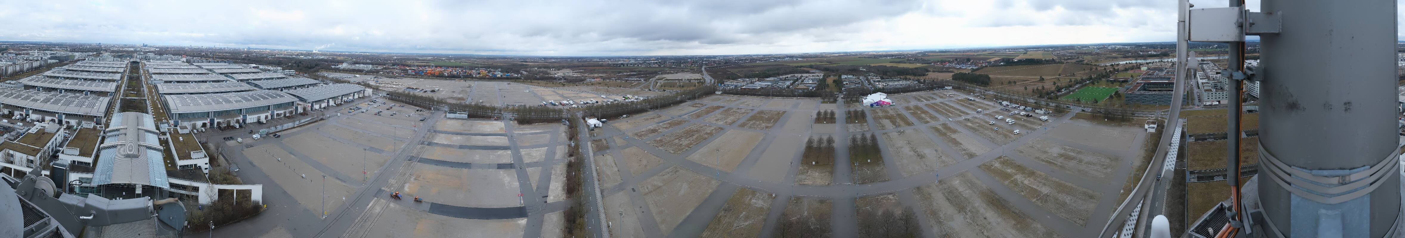Archiv Foto Webcam München: Messeturm Riem (Messestadt Ost)