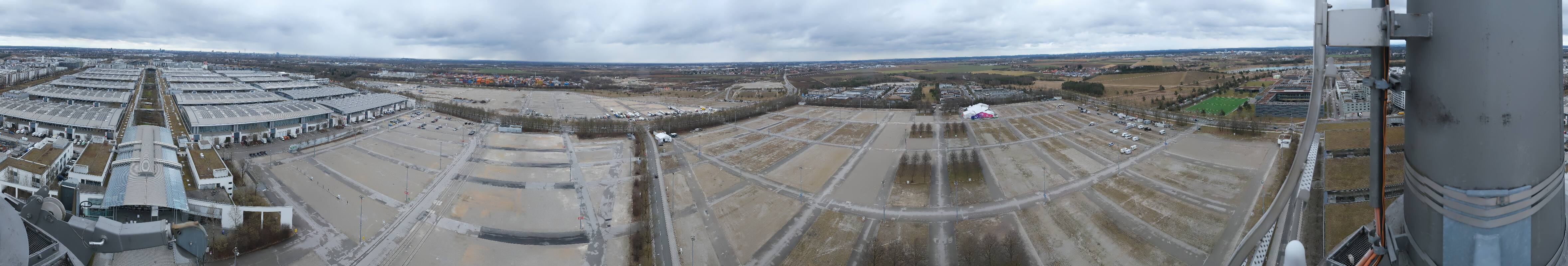Archiv Foto Webcam München: Messeturm Riem (Messestadt Ost)