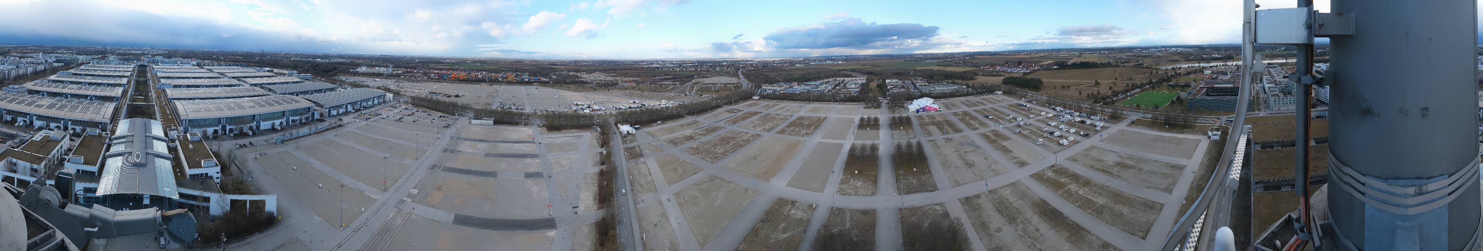 Archiv Foto Webcam München: Messeturm Riem (Messestadt Ost)