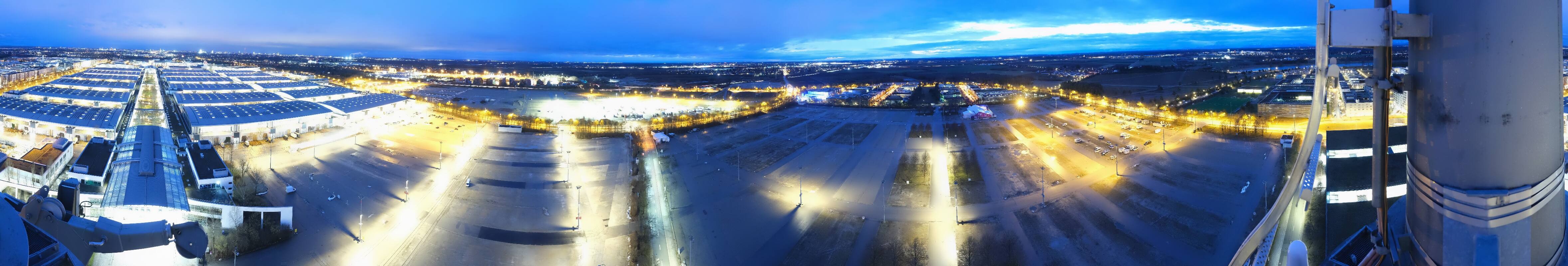 Archiv Foto Webcam München: Messeturm Riem (Messestadt Ost)