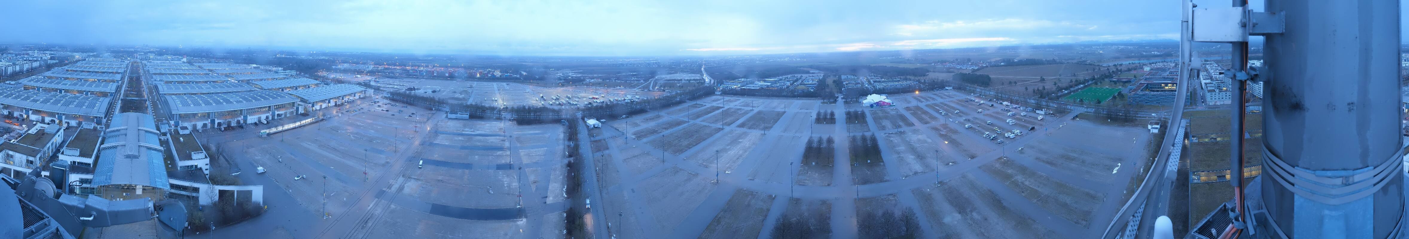 Archiv Foto Webcam München: Messeturm Riem (Messestadt Ost)