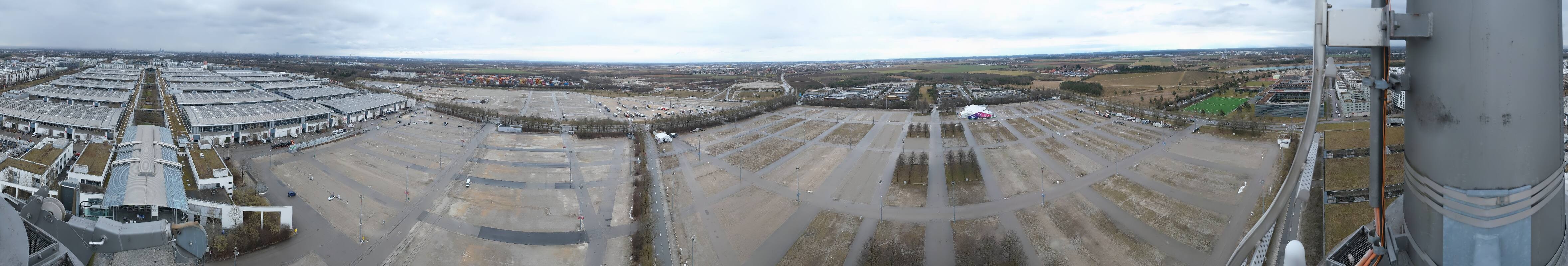 Archiv Foto Webcam München: Messeturm Riem (Messestadt Ost)