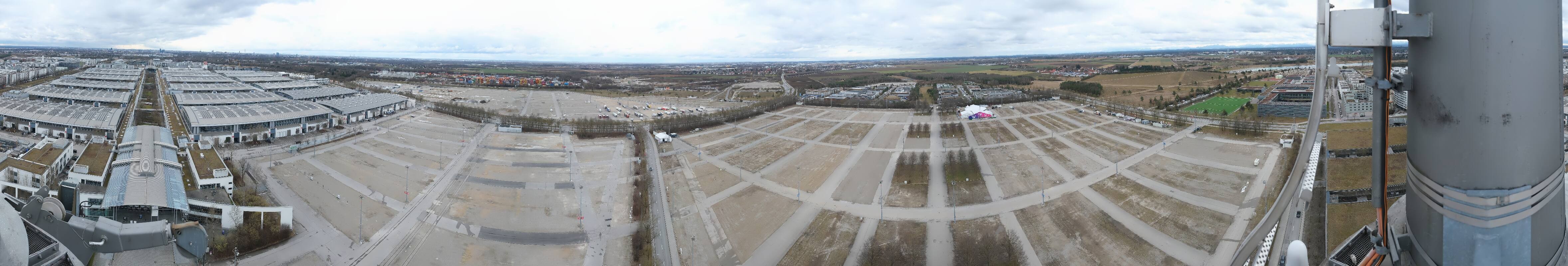Archiv Foto Webcam München: Messeturm Riem (Messestadt Ost)