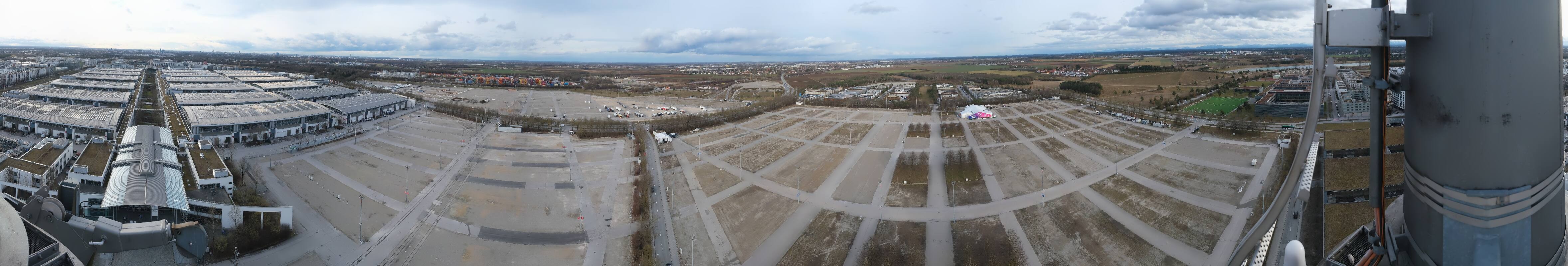 Archiv Foto Webcam München: Messeturm Riem (Messestadt Ost)