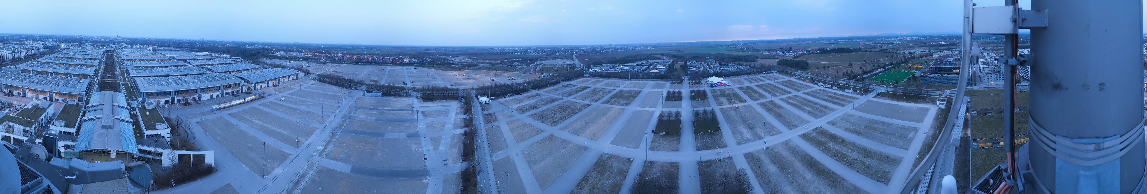Archiv Foto Webcam München: Messeturm Riem (Messestadt Ost)