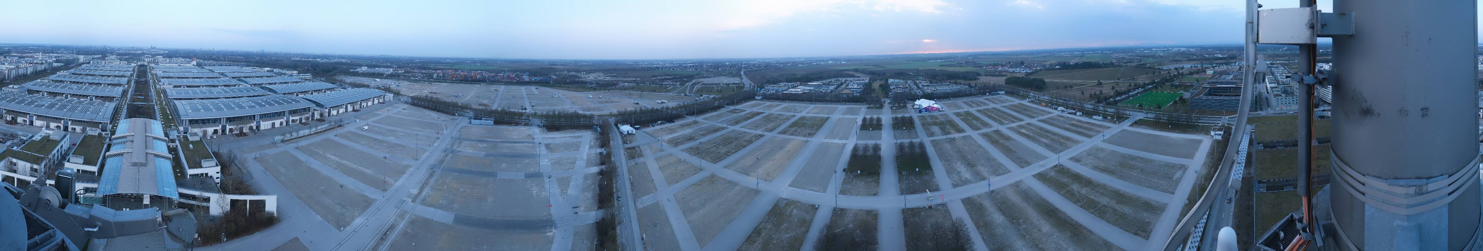 Archiv Foto Webcam München: Messeturm Riem (Messestadt Ost)