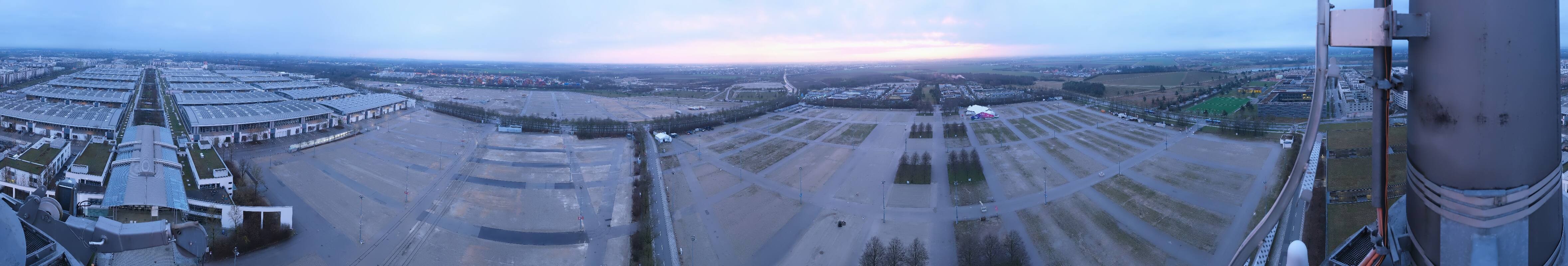 Archived image Webcam Munich: Messe München Riem