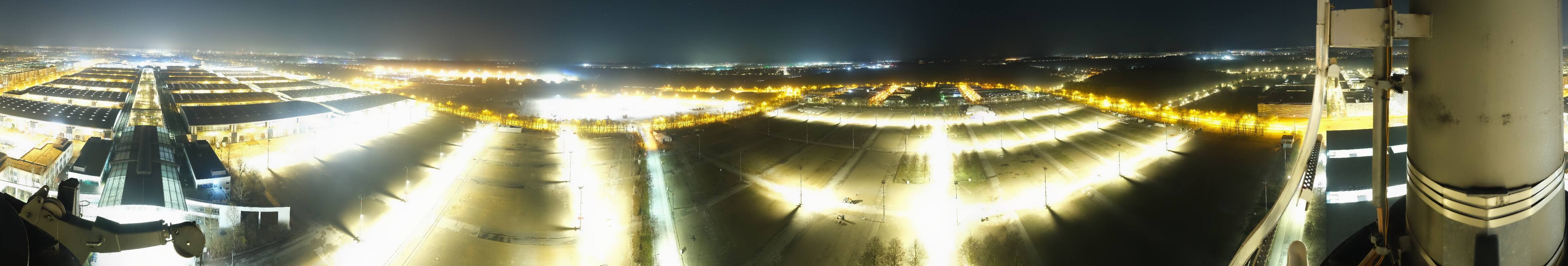 Archiv Foto Webcam München: Messeturm Riem (Messestadt Ost)