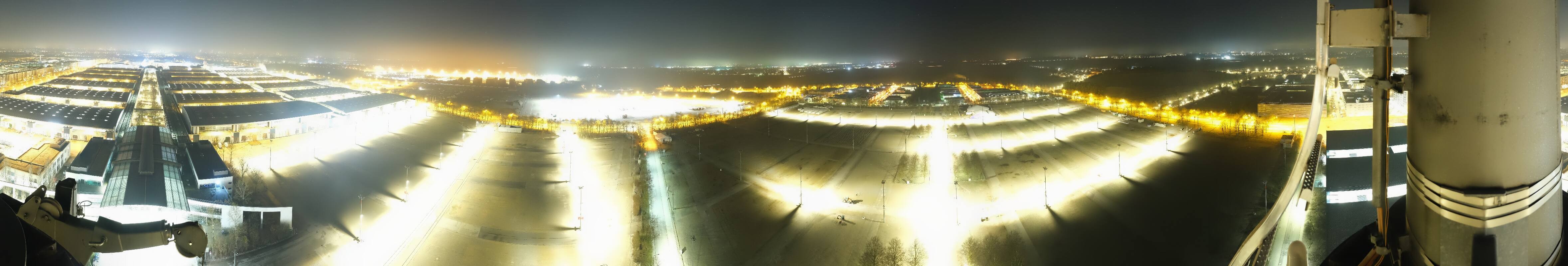 Archiv Foto Webcam München: Messeturm Riem (Messestadt Ost)
