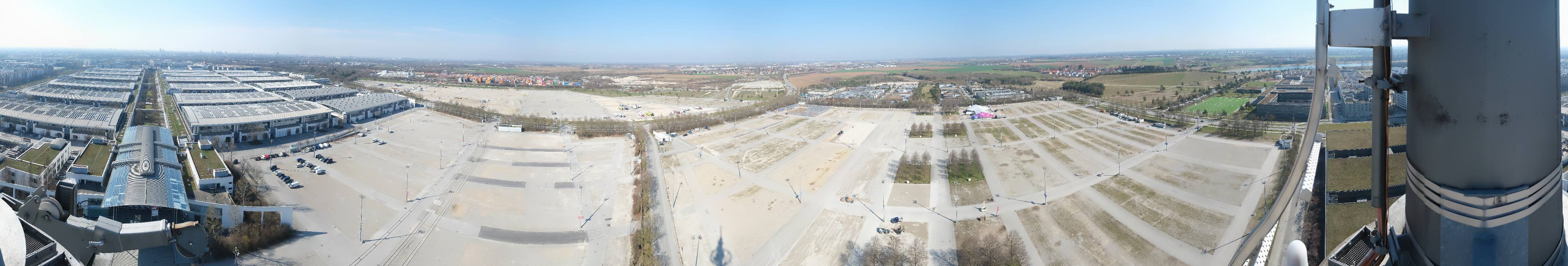 Archived image Webcam Munich: Messe München Riem