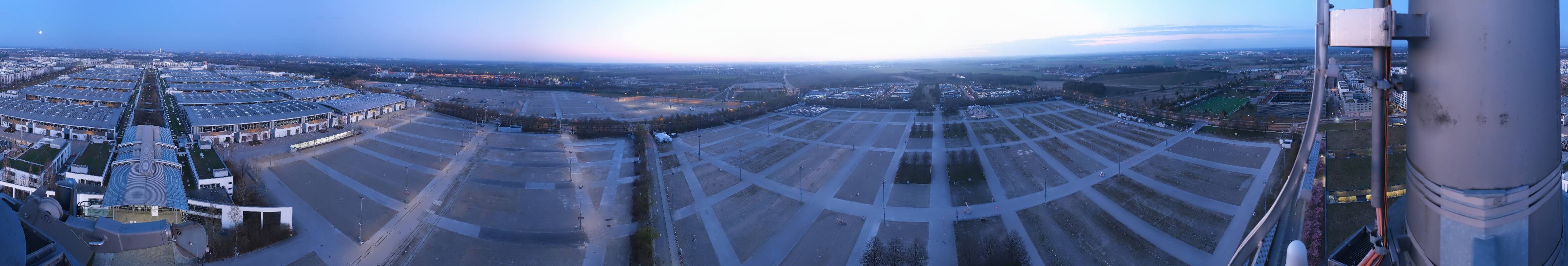 Archiv Foto Webcam München: Messeturm Riem (Messestadt Ost)